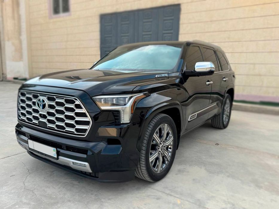 Toyota Sequoia 2023