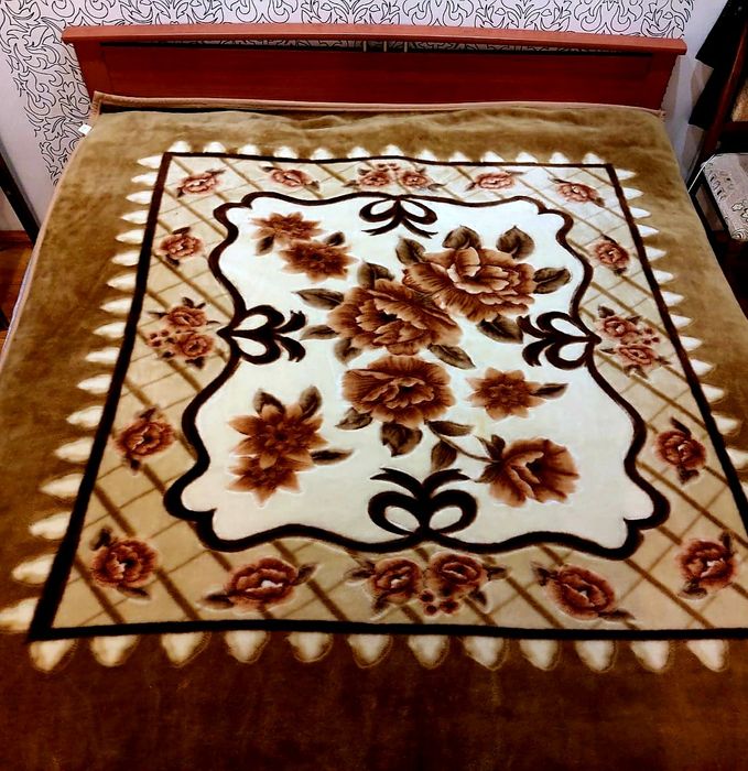 Продам новые пледы. Турция. Китай.