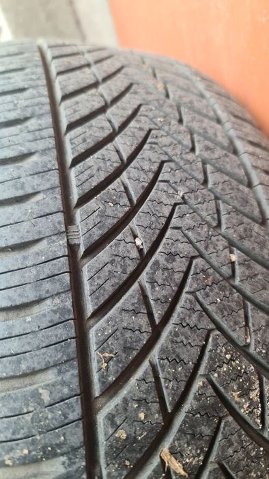 Джанти със зимни гуми за голф 4