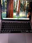 Macbook Pro M1 cu Touch Bar