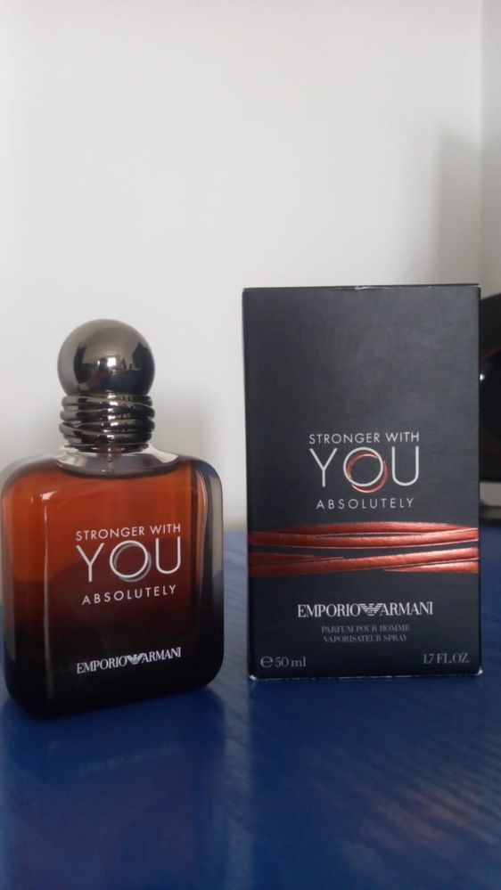 Парфюмерная вода Emporia Armani stronger with you absolute