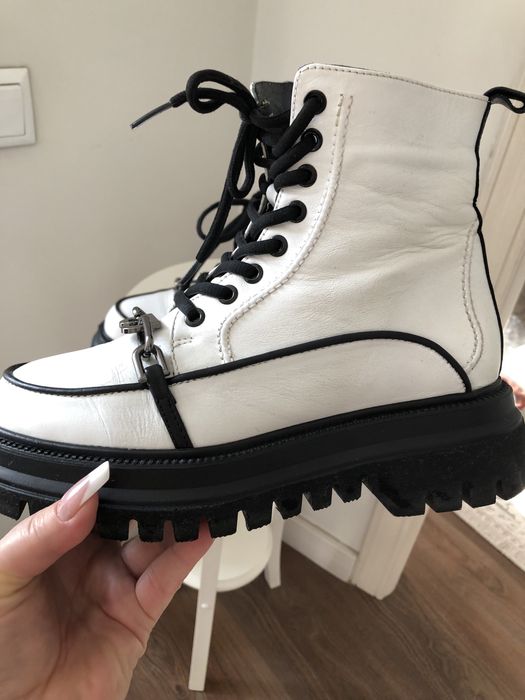 Ботинки 38р. 50000т