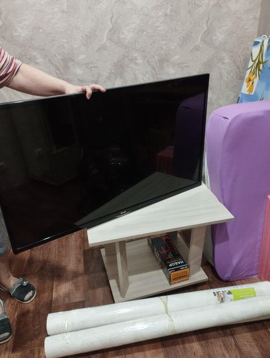 Продам телевизор LG в отличном состоянии