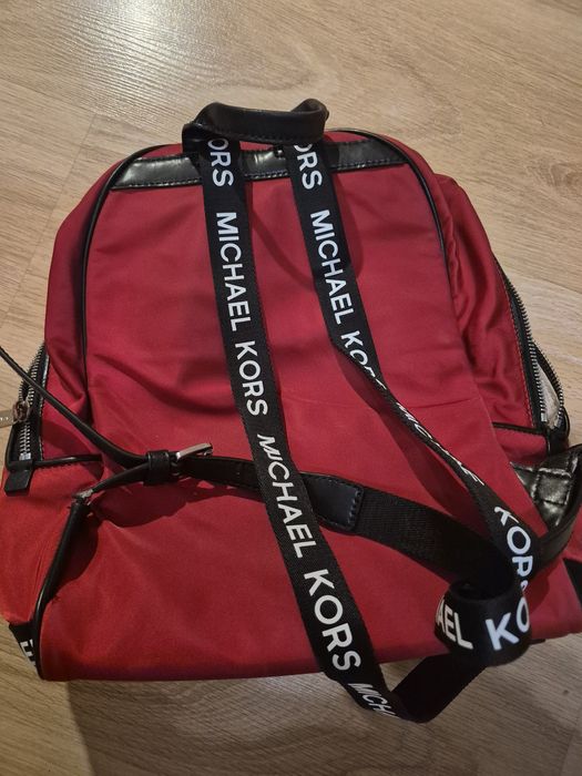 Дамска раница, оригинална