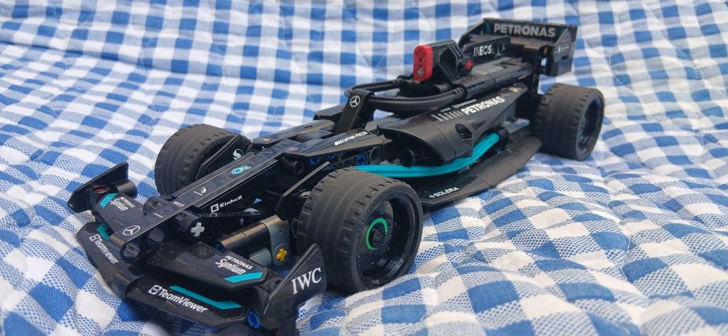 Набор Lego 42165, mersedes-AMG F1 W14 pull-back