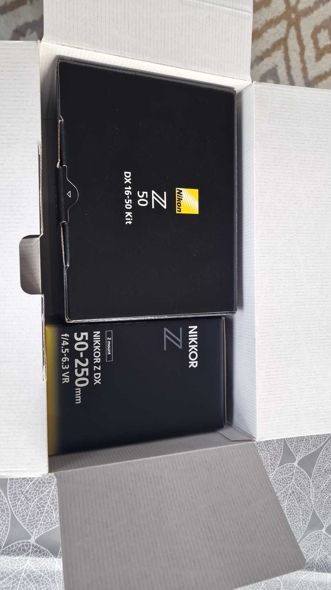 Nikon Z50 dual kit DX 16-50 + DX 50-250, in stare perfecta