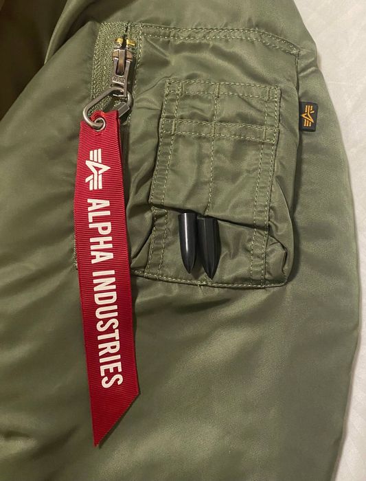 Бомбер Альфа Индастриз