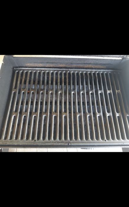 Grill weber pe gaz