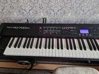 Vand Roland RD-700SX