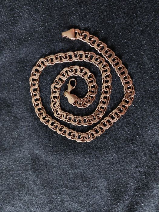 продам золотую цепочку