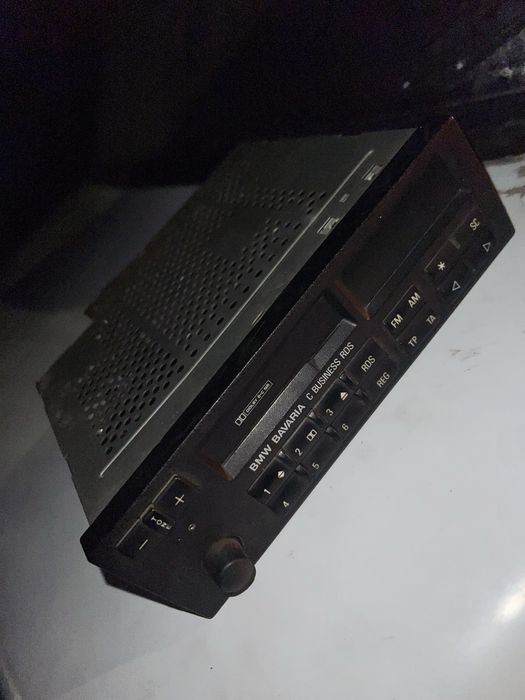 Casetofon BMW BAVARIA C perfect funcțional