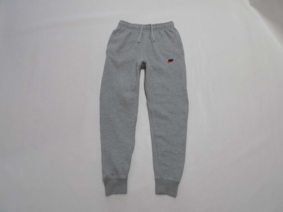 анцуг nike долнище панталон екип анцунг спорт фитнес мъжки оригинал XS