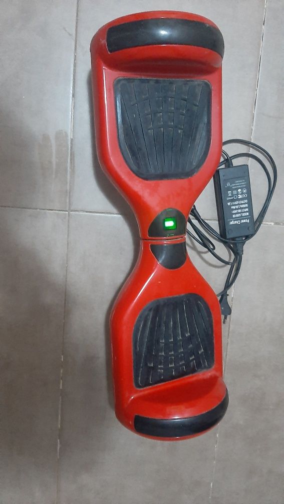 Hoverboard culoare roșu