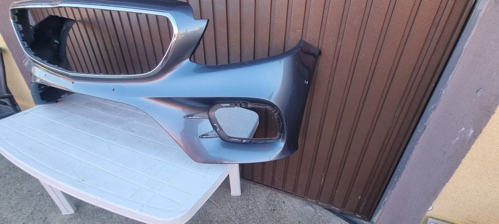 Bara fata Mercedes E class Amg coupe