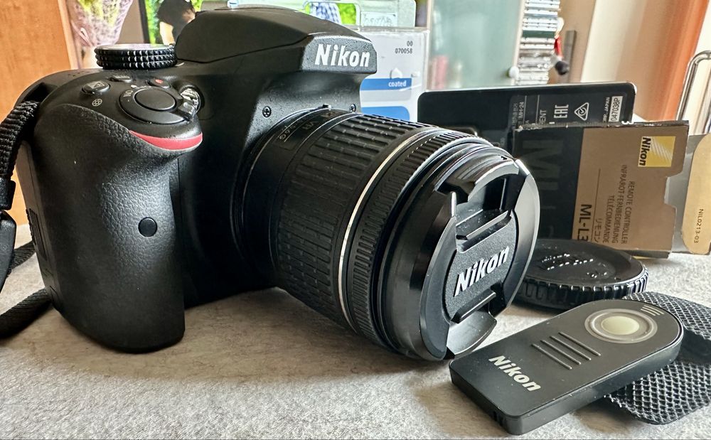 Nikon D3400 плюс два обектива