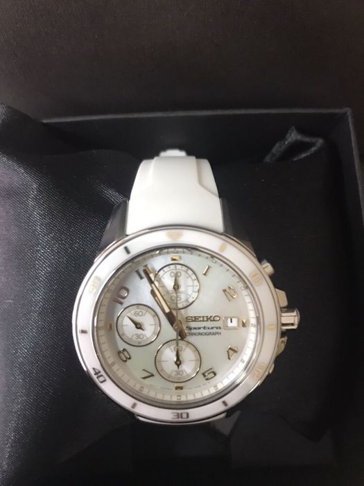Дамски часовник Seiko Sportura Chronograph Ceramic White Dial