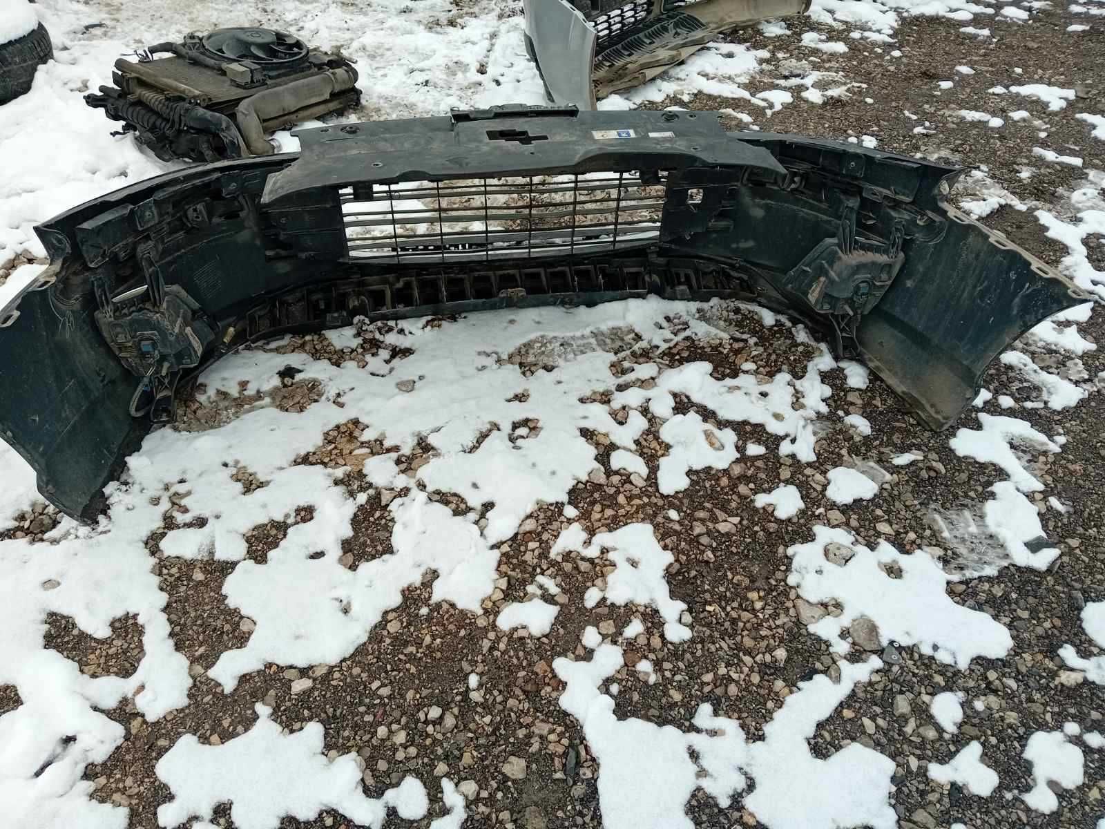 Предна броня Пежо 407