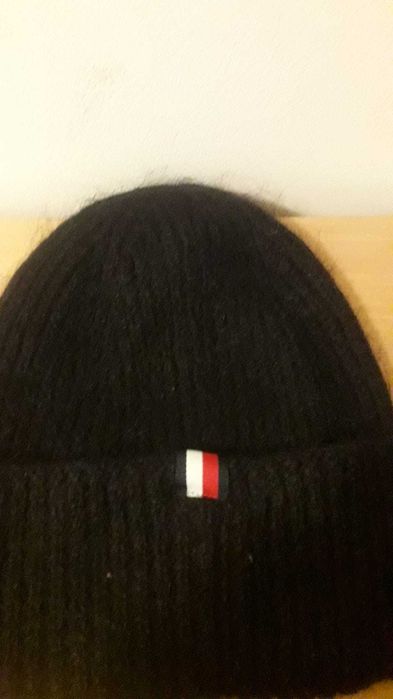 caciula tommy hilfiger fular napapijri