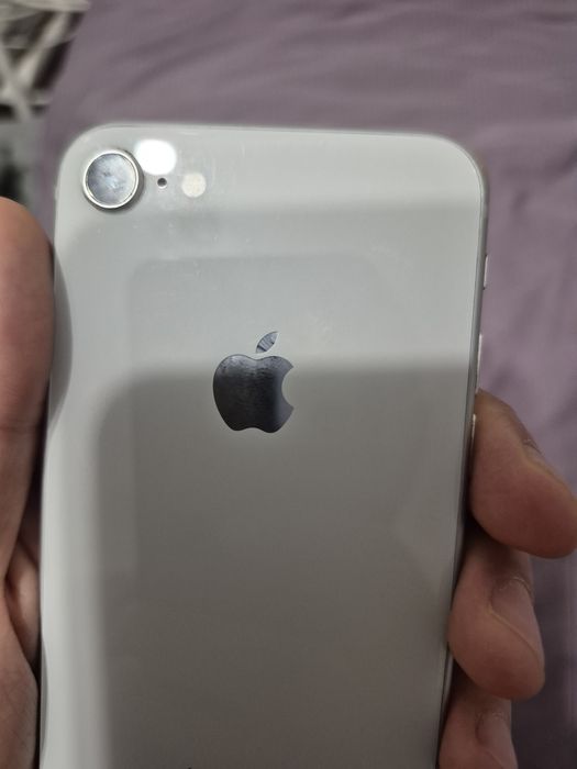 Продам айфон 8. В городе Темиртау.  В рабочем состоянии.