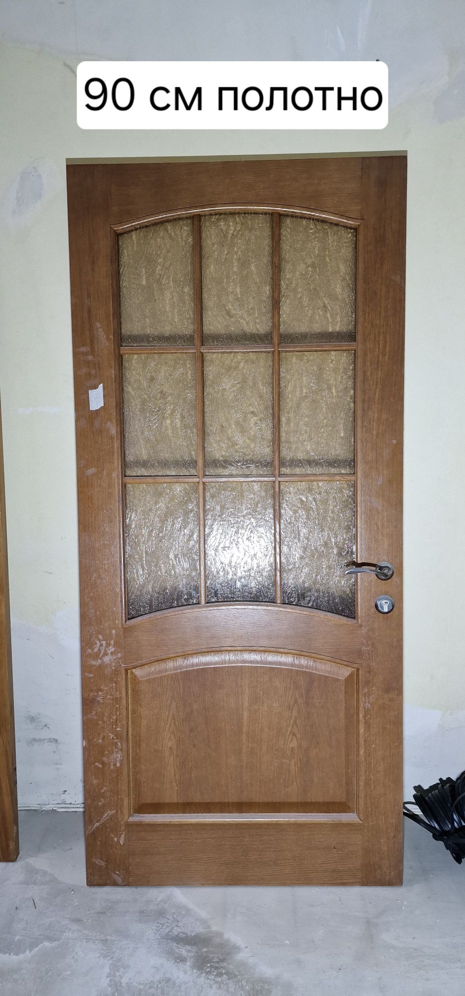 Двери межкомнатные очень дорогие деревянные