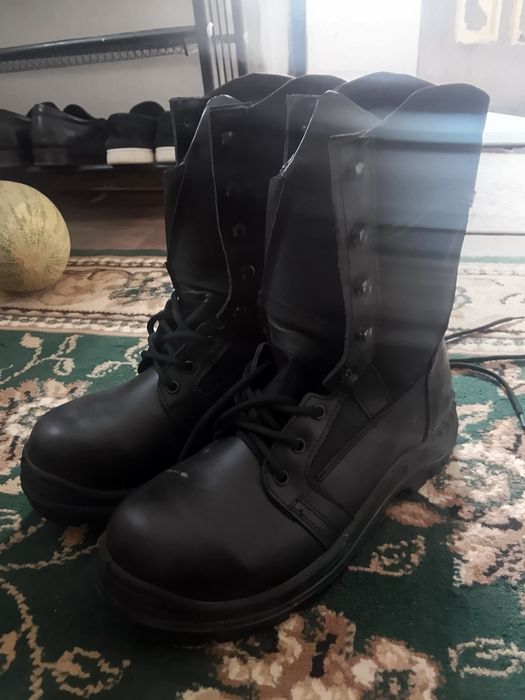 Аяқ киім ,бердзии