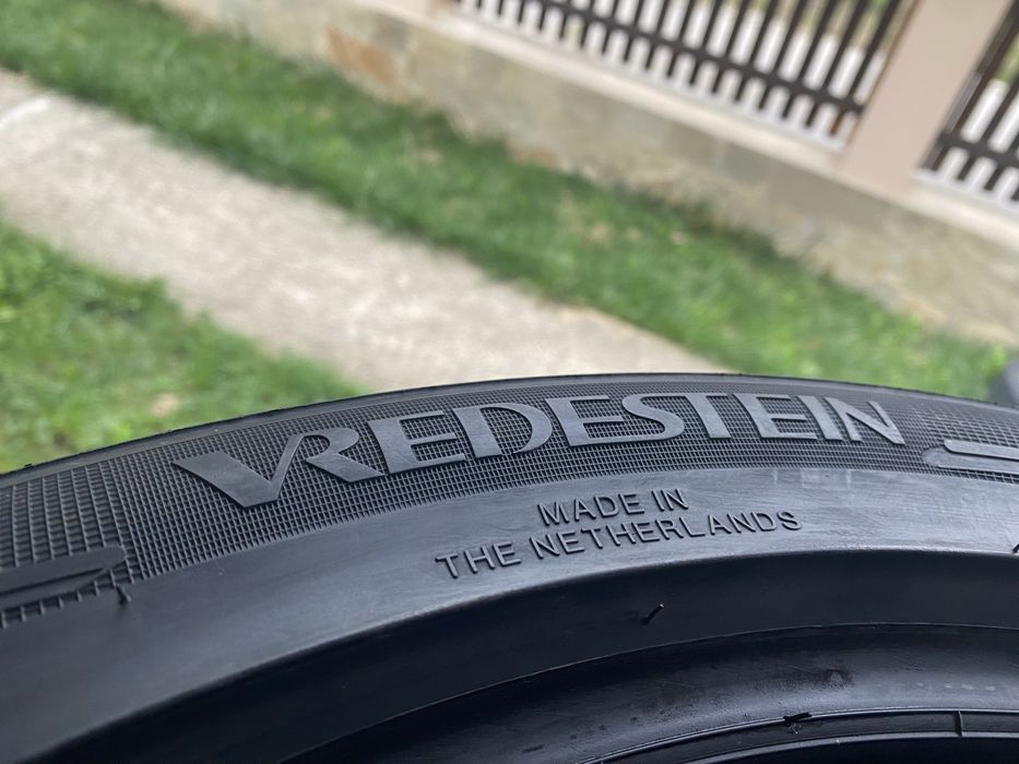 4бр. Нови Зимни гуми 255/40/18 Vredestein WinTrac PRO 99Y XL DOT2621