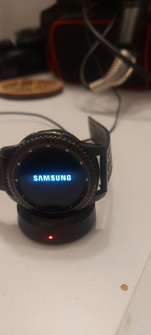 Ceas samsung gear s3 frontier