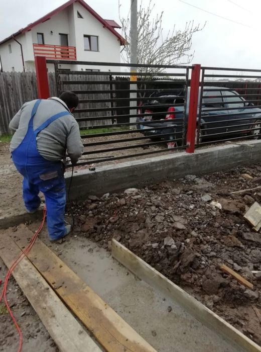 Meseriasi in constructii garduri de peste 10 ani, construim începând d