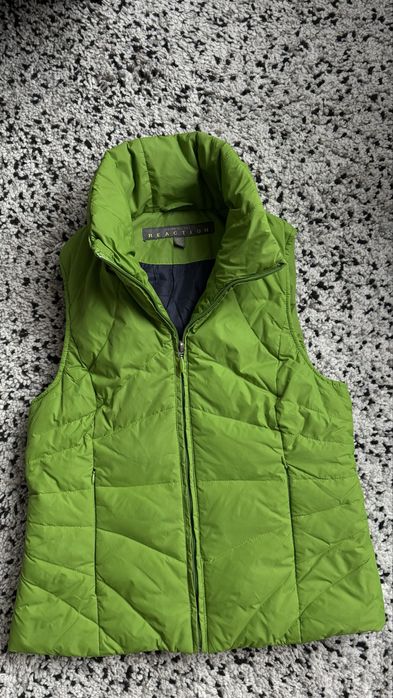 Нов дамски пухен елек грейка размер S