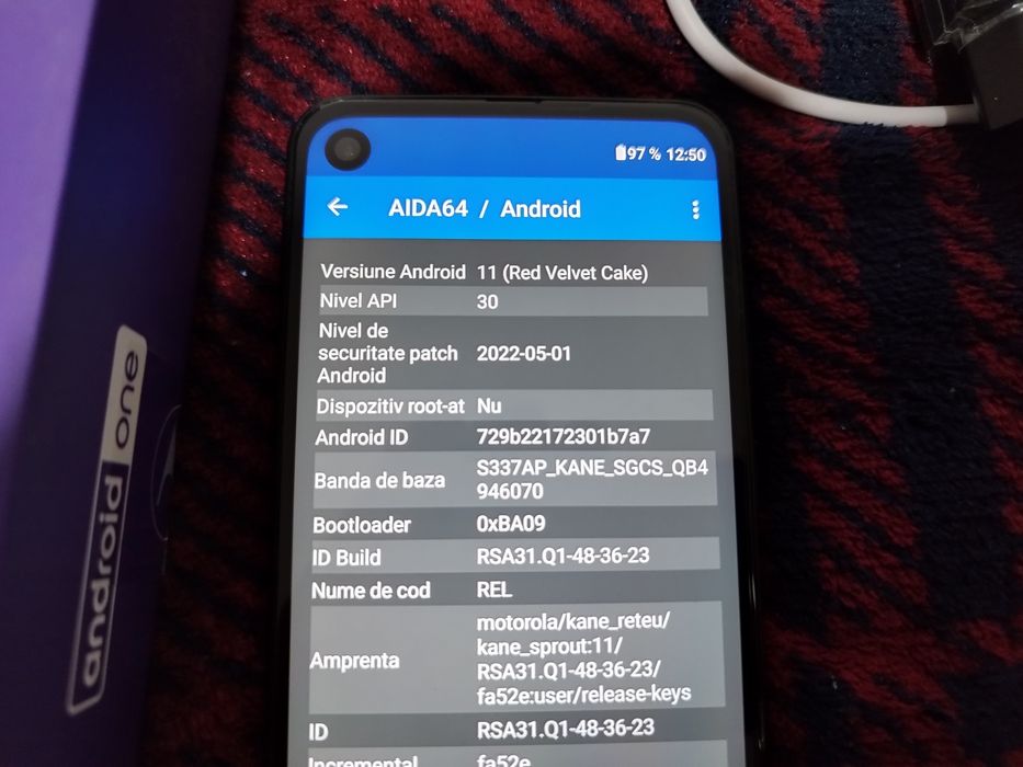 Telefon Motorola One vision bronz 4gb 128 gb.