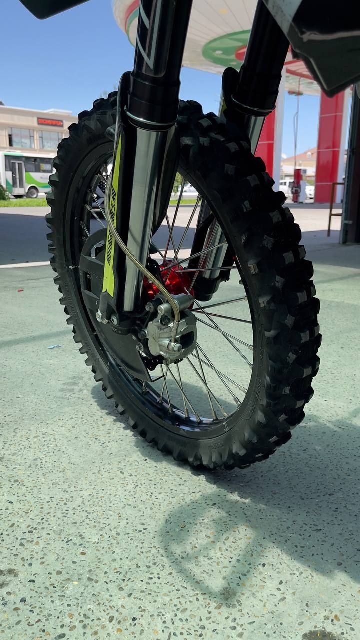 Enduro Zumav K9 300cc