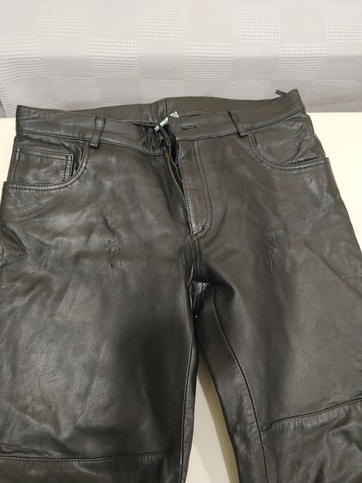 Яке, панталон и блуза-моторджийски