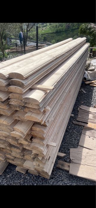 Lambriu semi rotund / drept Estenta Molid – Calitate Superioară