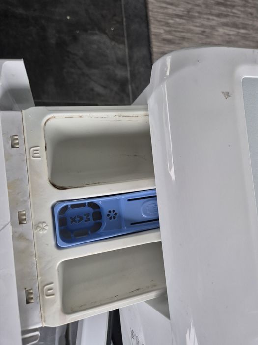 Masina spalat slim beko