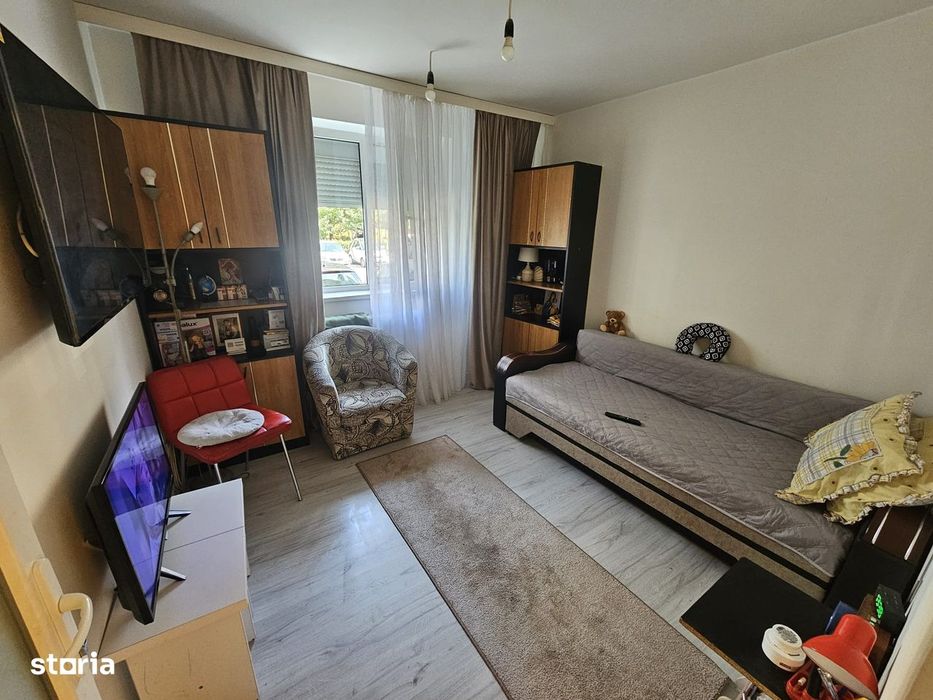 Apartament cu 2 camere de vânzare în Curtea de Arges.