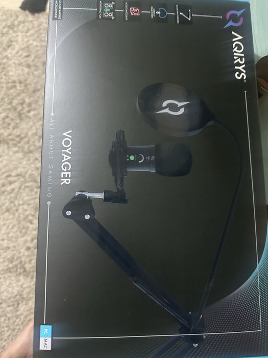 Vand microfon aqirys voyager ca nou