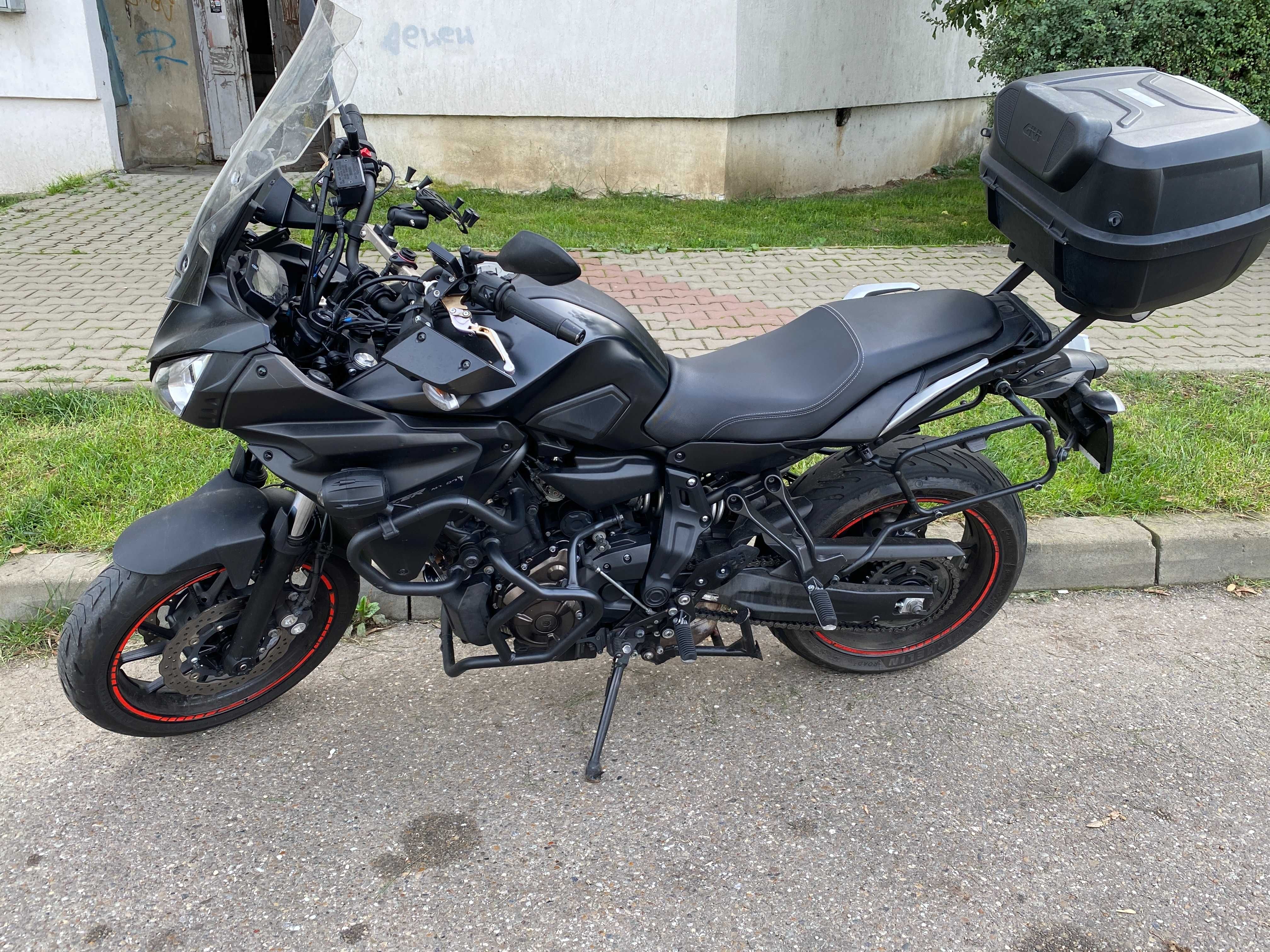 Yamaha Tracer 7 Motocicleta