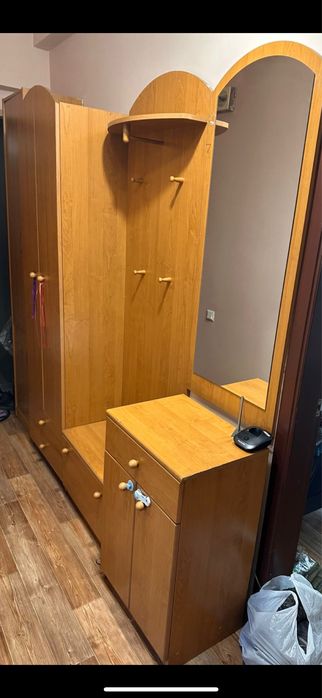 Продам прихожую