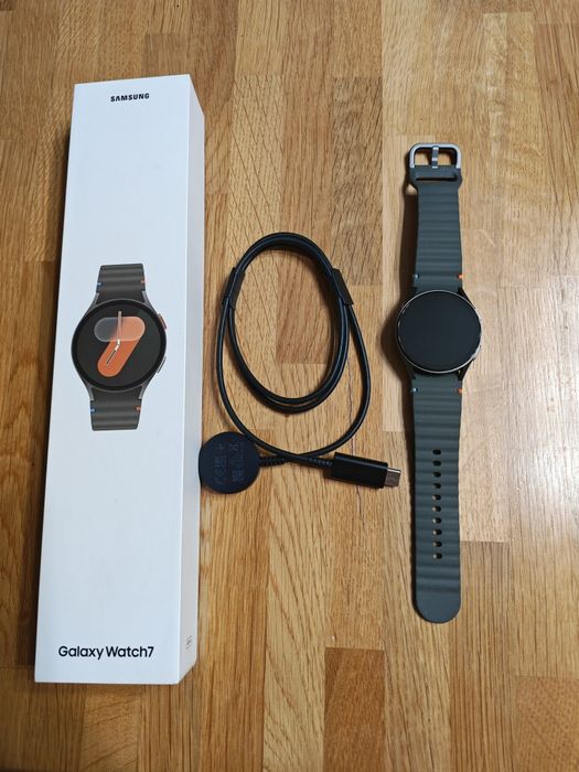 Часовник samsung Galaxy watch 7