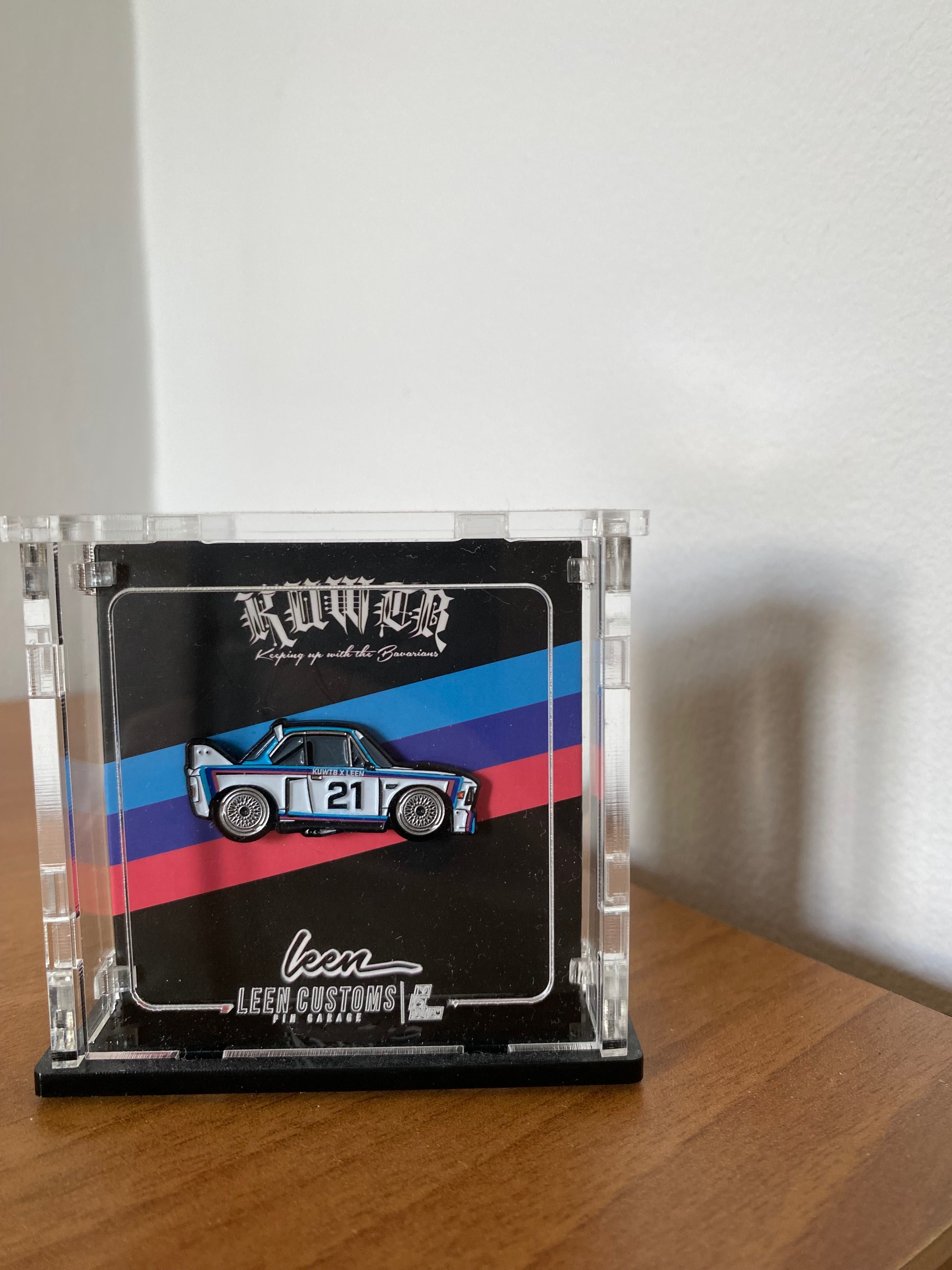 Leen Customs Pin