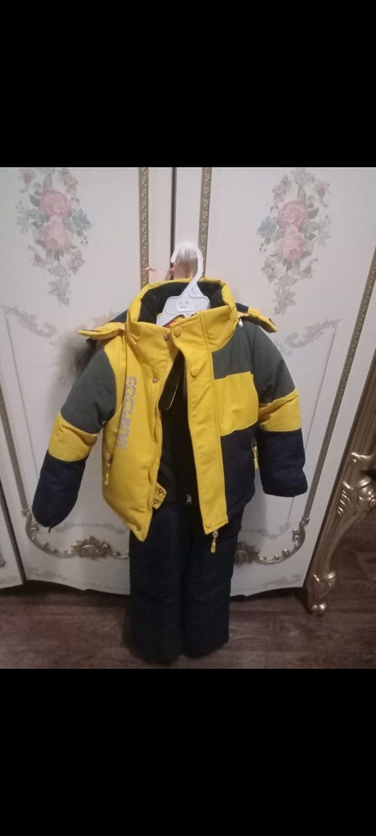 Зимний куртка для мальчика