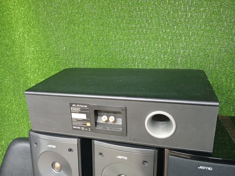 Център JBL es-25c