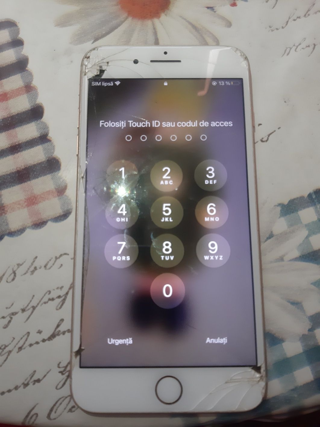 Iphone 8 plus vand urgent