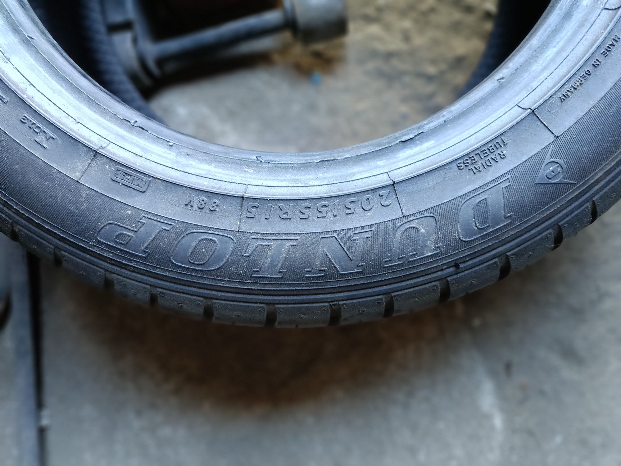 Летни гуми -15цола -205/55-1бр.-60лв."DUNLOP"
