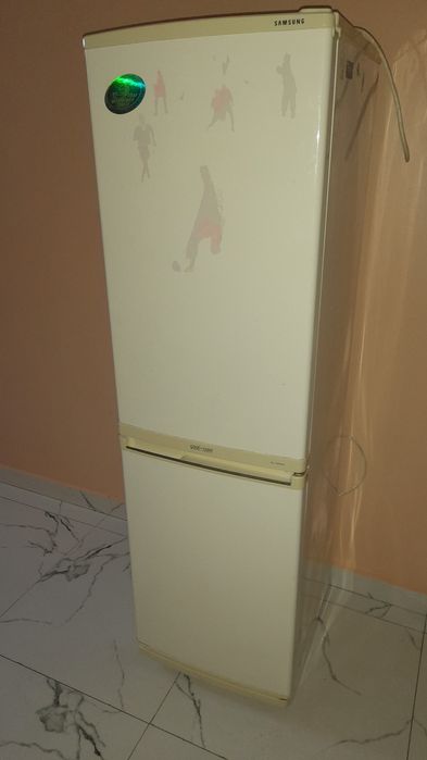 Холодильник самсунг