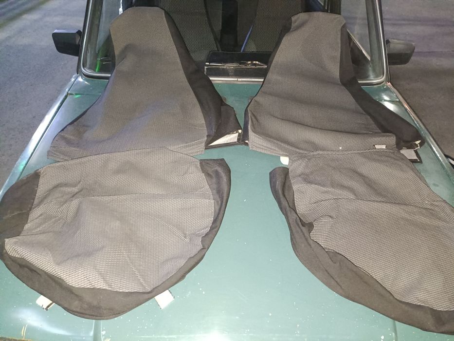 Чехлы передние ВАЗ 2107