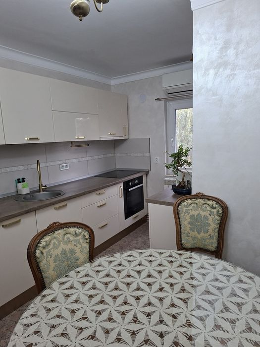 Apartament central de vanzare