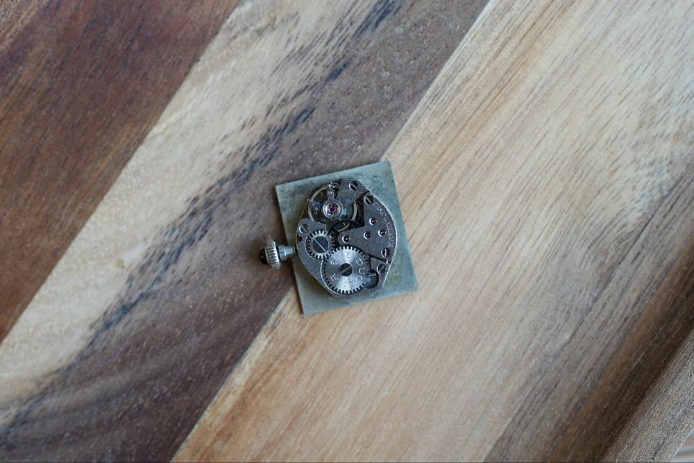 Ceas vintage mecanic Dugena, stil Cartier Tank, unisex, Swiss made