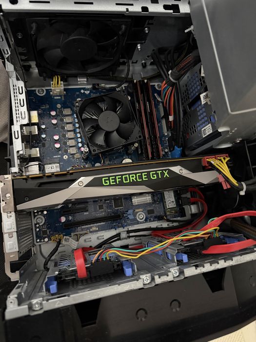 Unitate Dell Alienware Aurora R12 /procesor intel core i5 -11400F