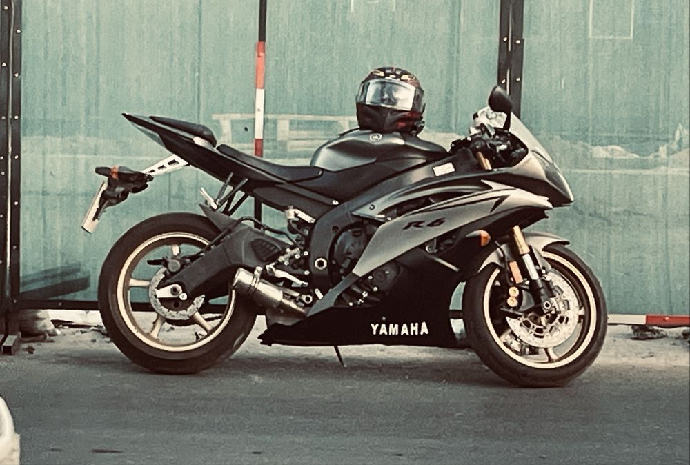YAMAHA R6 Sport orginal Aparat holaganla uchun.
